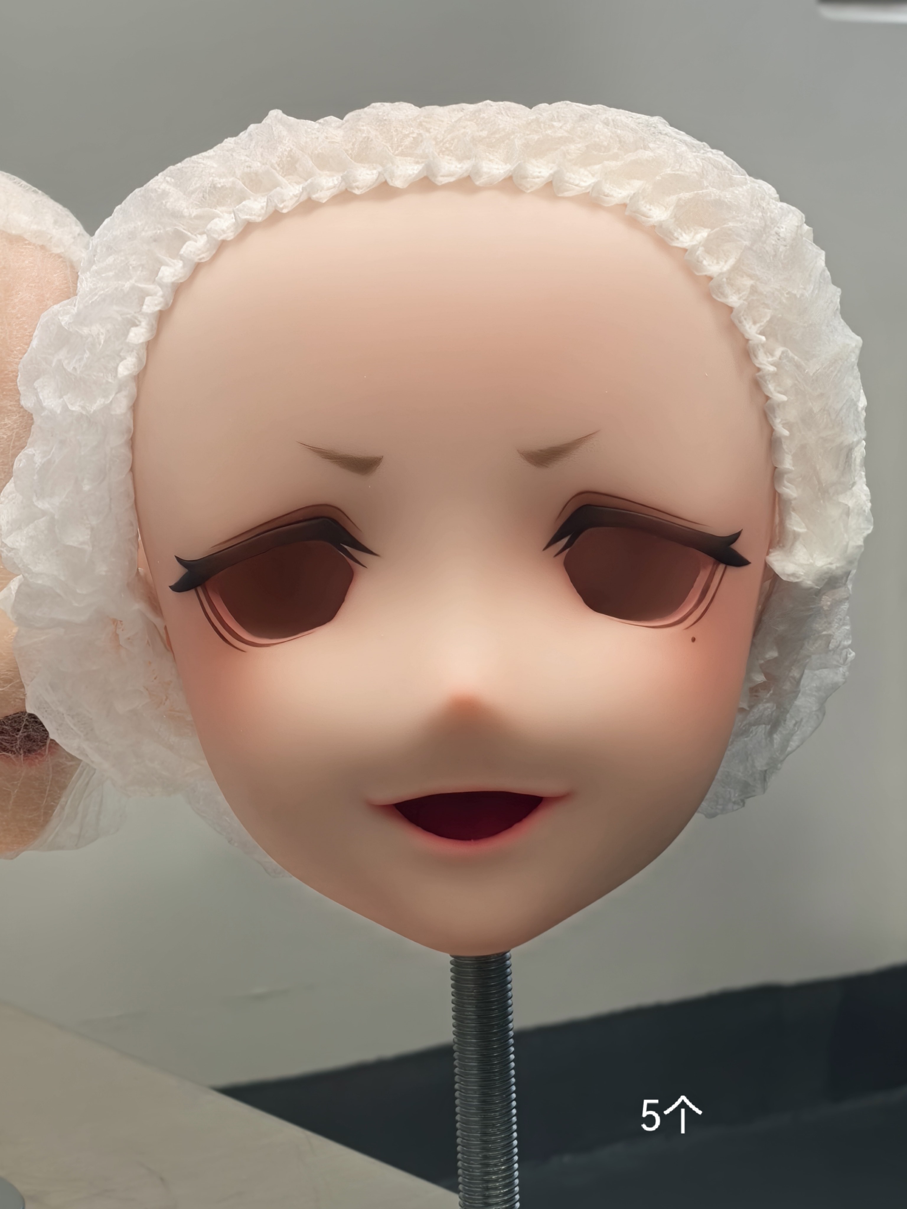 KH002-B Makeup